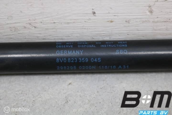 Gasdrukveer motorkap Audi A3 8V Limo 8V0823359, Gebruikt