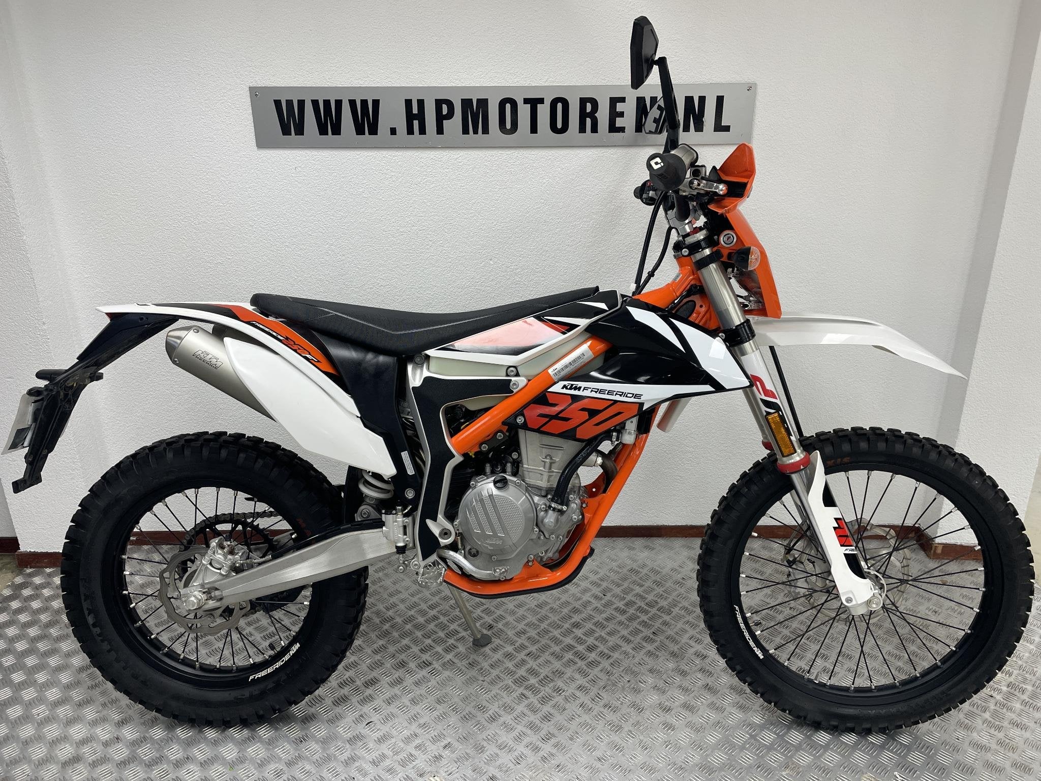 KTM FREERIDE 250 F 4T BOVAGGARANTIE 726 KM. ! 1e EIG., 250 cc, Bedrijf, Toermotor, KTM Sportmotorcycle Nederland