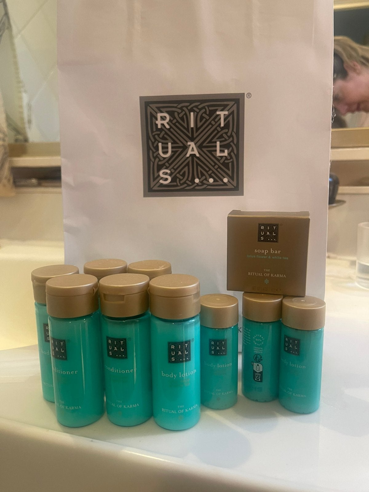 Set rituals bodylotion conditioner en soapbar pr. Per 3 stks, Ophalen of Verzenden, Nieuw, Bodylotion, Crème of Olie