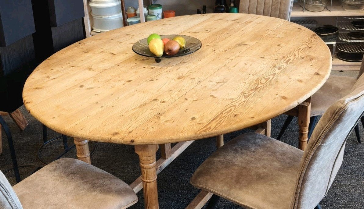 Grenen eettafel ovalen houten tafel old pine diner table, Ophalen, Gebruikt, 100 tot 150 cm, Vintage