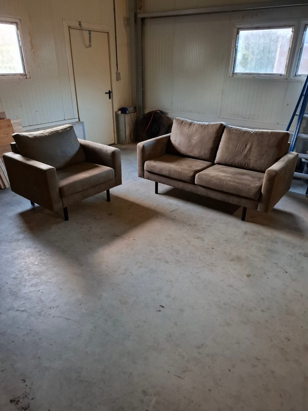 nette sofa's, Ophalen, Driepersoons, 75 tot 100 cm, Zo goed als nieuw