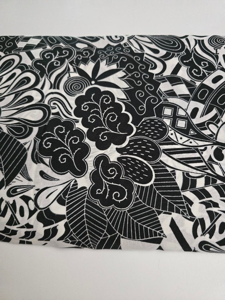 tricot viscose zwart/wit (112), Overige materialen, 120 cm of meer, Wit, Nieuw