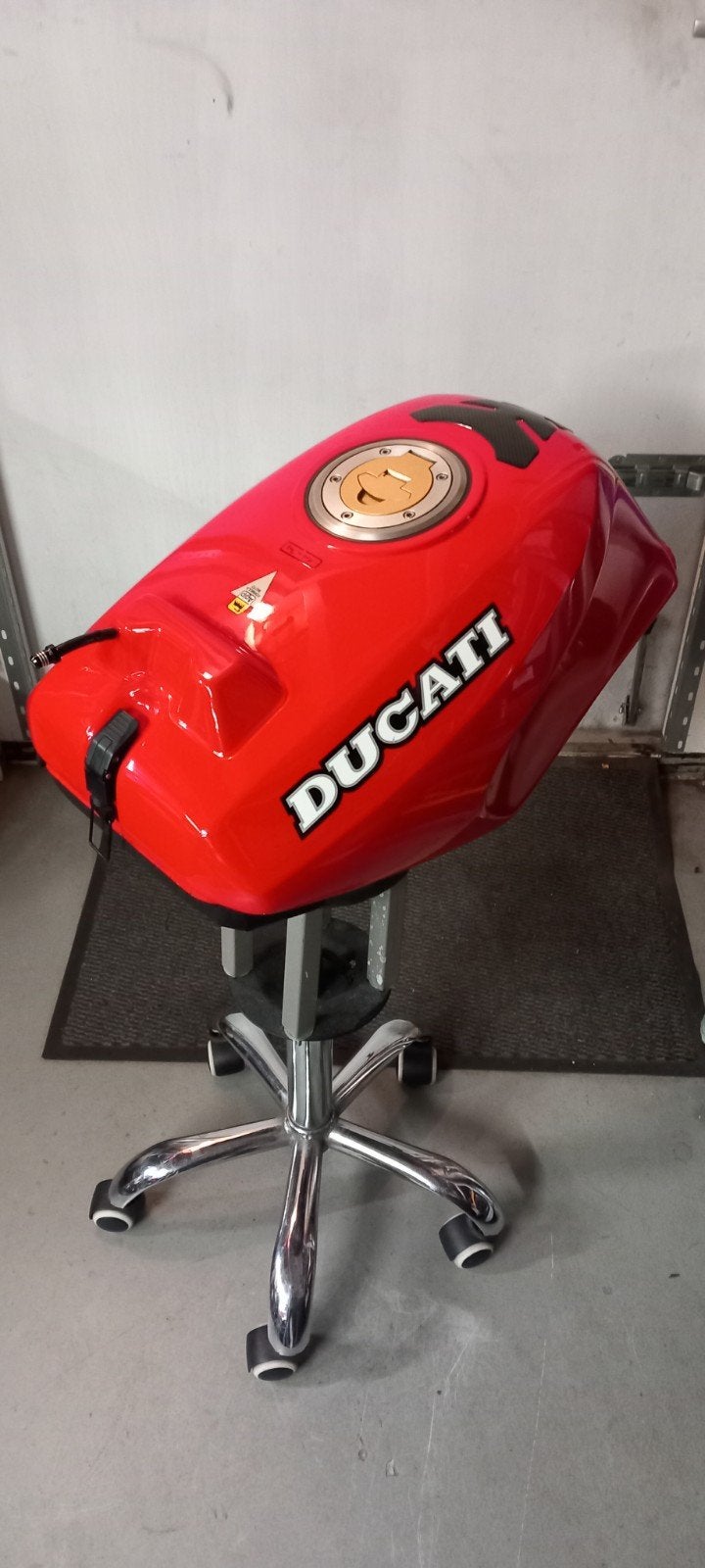 Ducati 888 benzine tank., Motoren, Ophalen of Verzenden