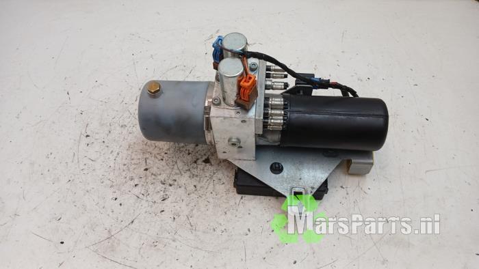 Cabriodak Motor van een Renault Megane, Gebruikt, -, Renault, -