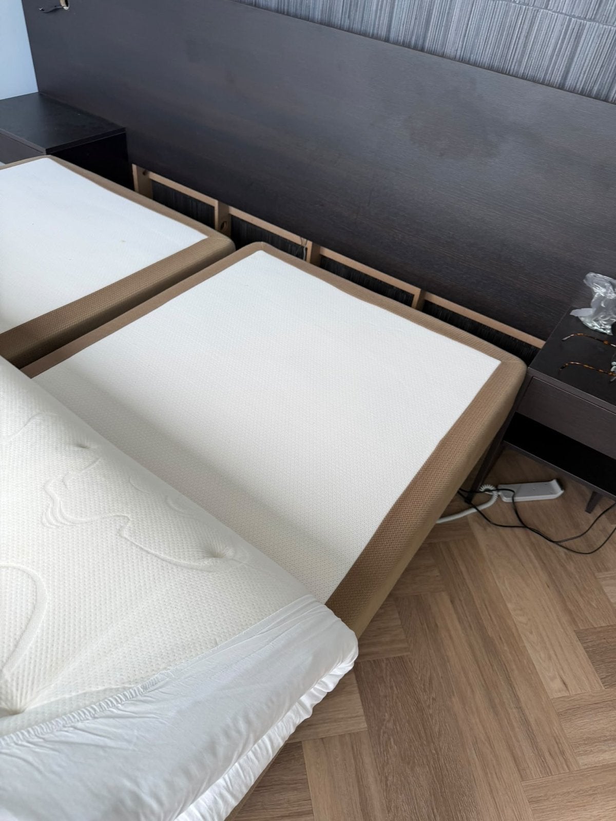 Eastborn Boxspring Cruiser - Tweepersoons, verstelbaar, Ophalen, Beige, Tweepersoons, 180 cm