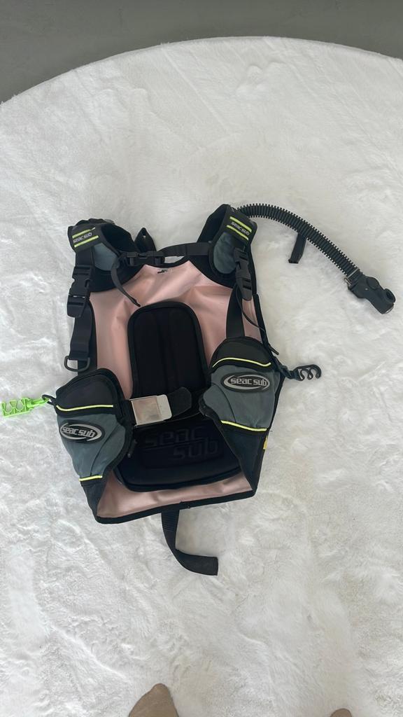 Duikvest maat S, Watersport en Boten, Duiken, Ophalen of Verzenden, Gebruikt