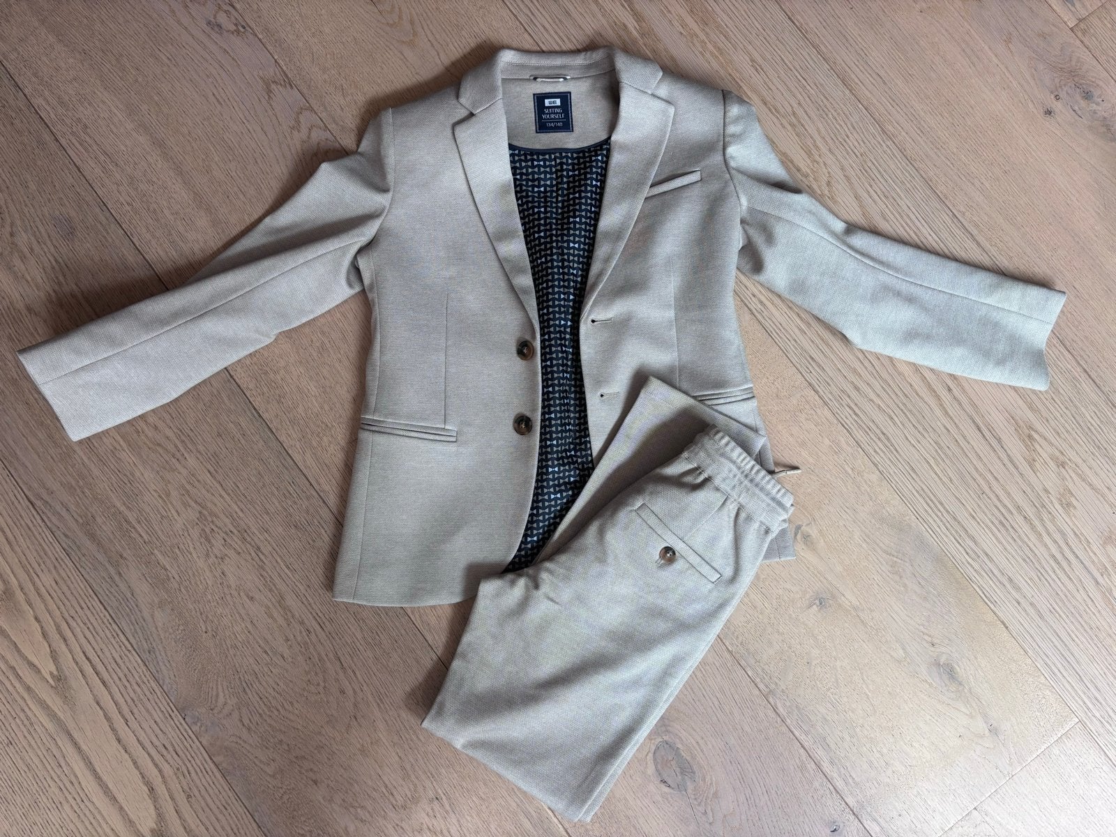 WE Kids pak Colbert, Broek & Overhemd Maat 134/140), Kinderen en Baby's, Kinderkleding | Overige, Ophalen of Verzenden, Zo goed als nieuw
