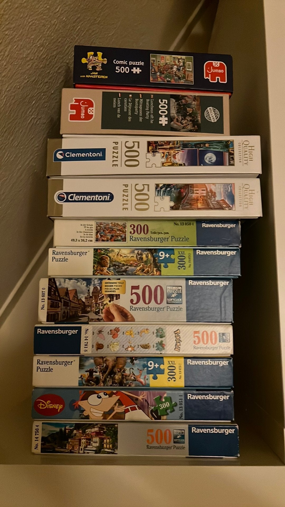 Gratis 11 puzzels ophalen 300 / 500 stukjes niet compleet, Ophalen, 500 t/m 1500 stukjes, Gebruikt, Legpuzzel