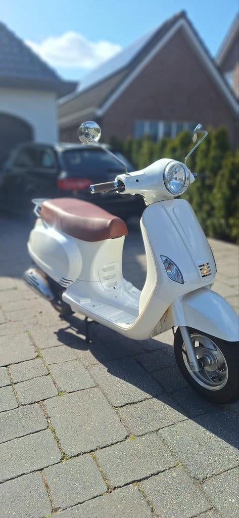Scooter zo goed als nieuw, Zo goed als nieuw, Benzine, Ophalen, Overige merken