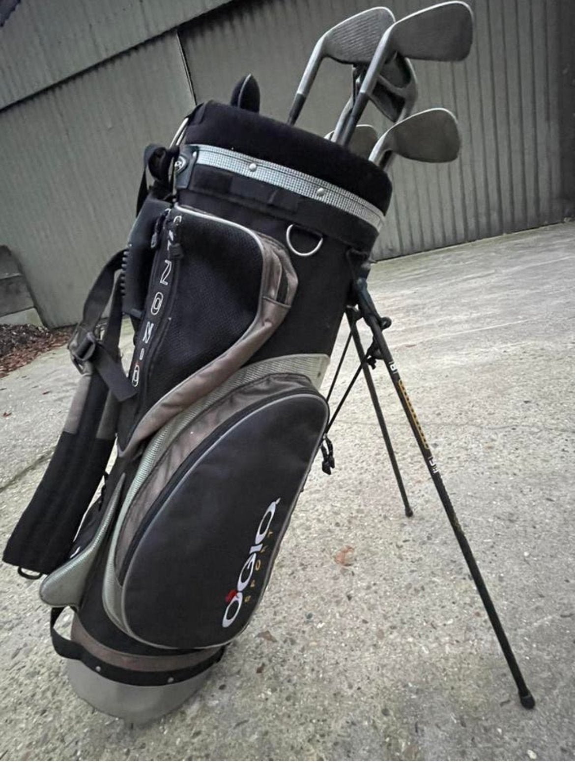 Ogio golftas met Mizuno clubs - Gebruikt, Ophalen, Gebruikt, Tas, Mizuno