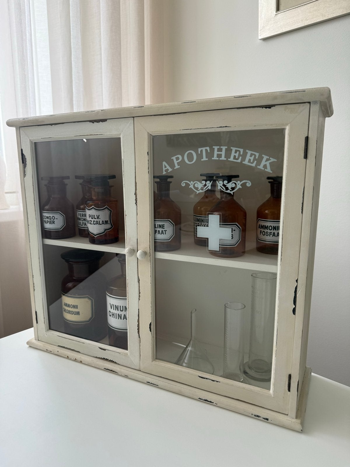 Apothekerskast met 15 oude potten - Prachtige staat, Antiek en Kunst, Ophalen of Verzenden