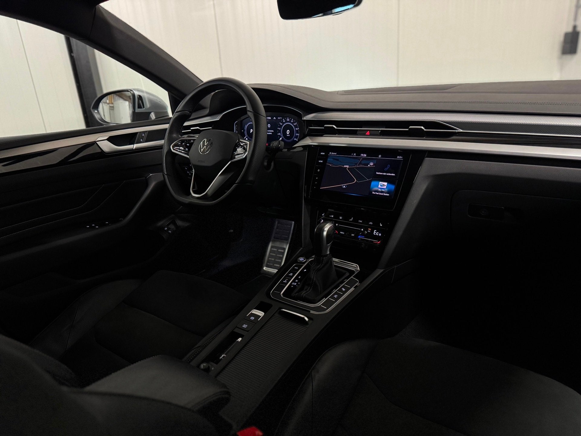 Volkswagen Arteon Shooting Brake 1.4 TSI eHybrid R-Line 2021, Auto's, Gebruikt, Plug-in hybride, 1709 kg, Hybride Elektrisch/Benzine