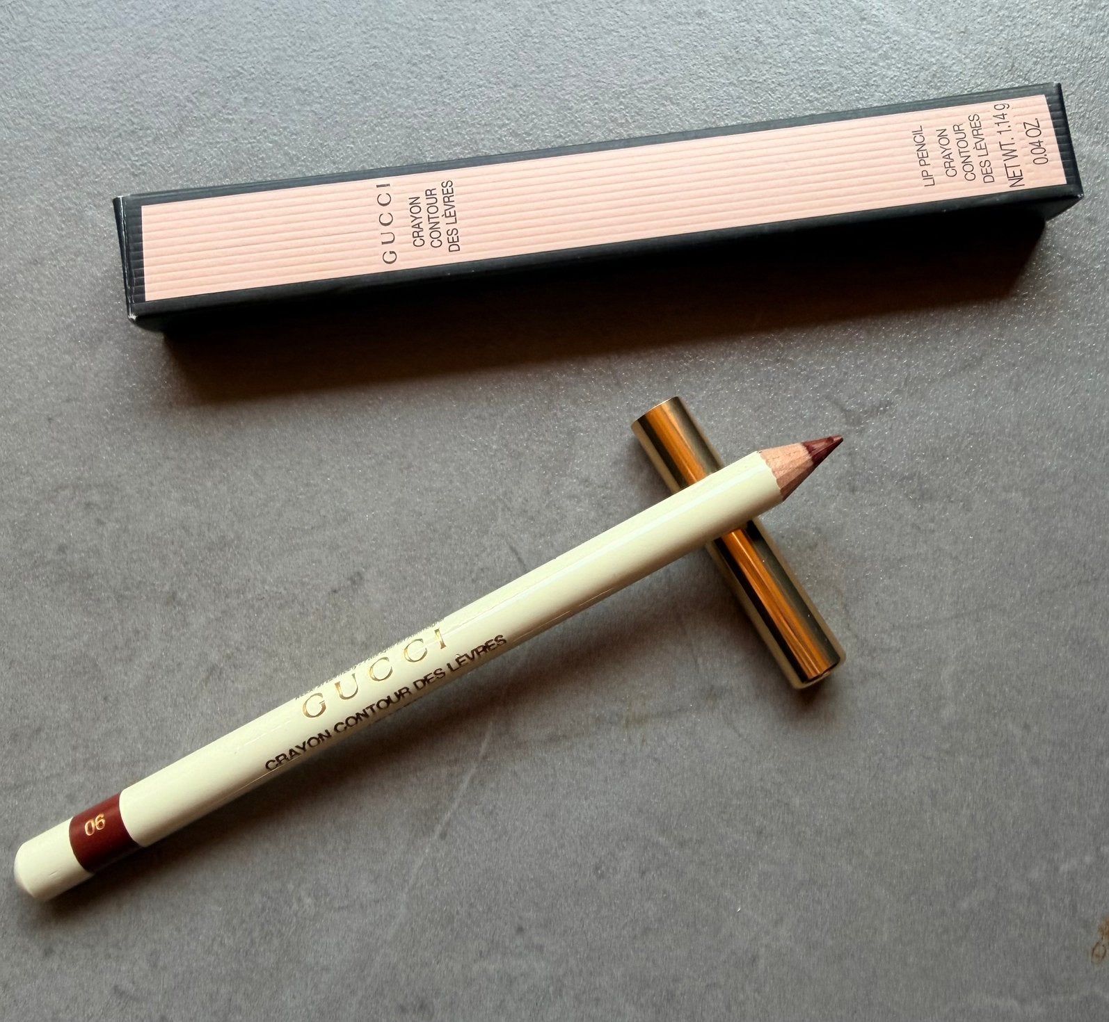 Gucci Crayon Contour des Lèvres lipliner 06 Bordeaux, Ophalen of Verzenden, Nieuw, Handen en Nagels