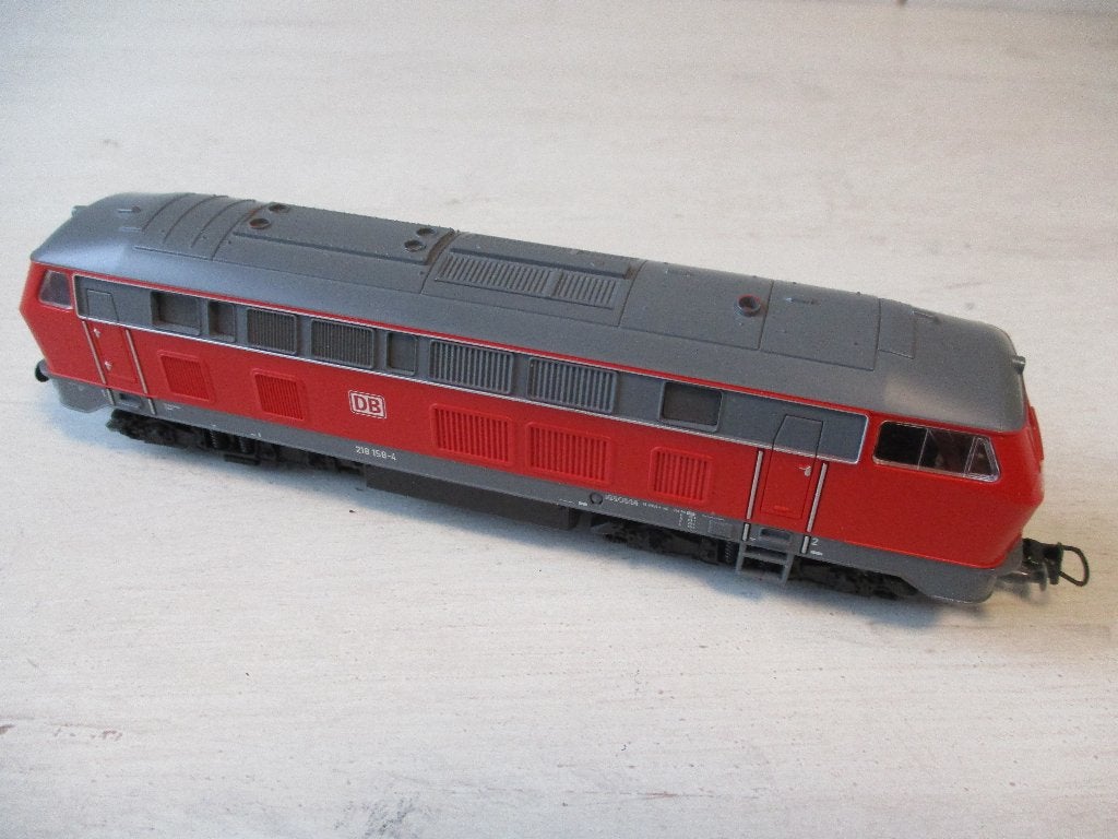 Roco Diesel Lokomotief 218 158-4 DB, Ophalen of Verzenden, Zo goed als nieuw, Roco, Analoog