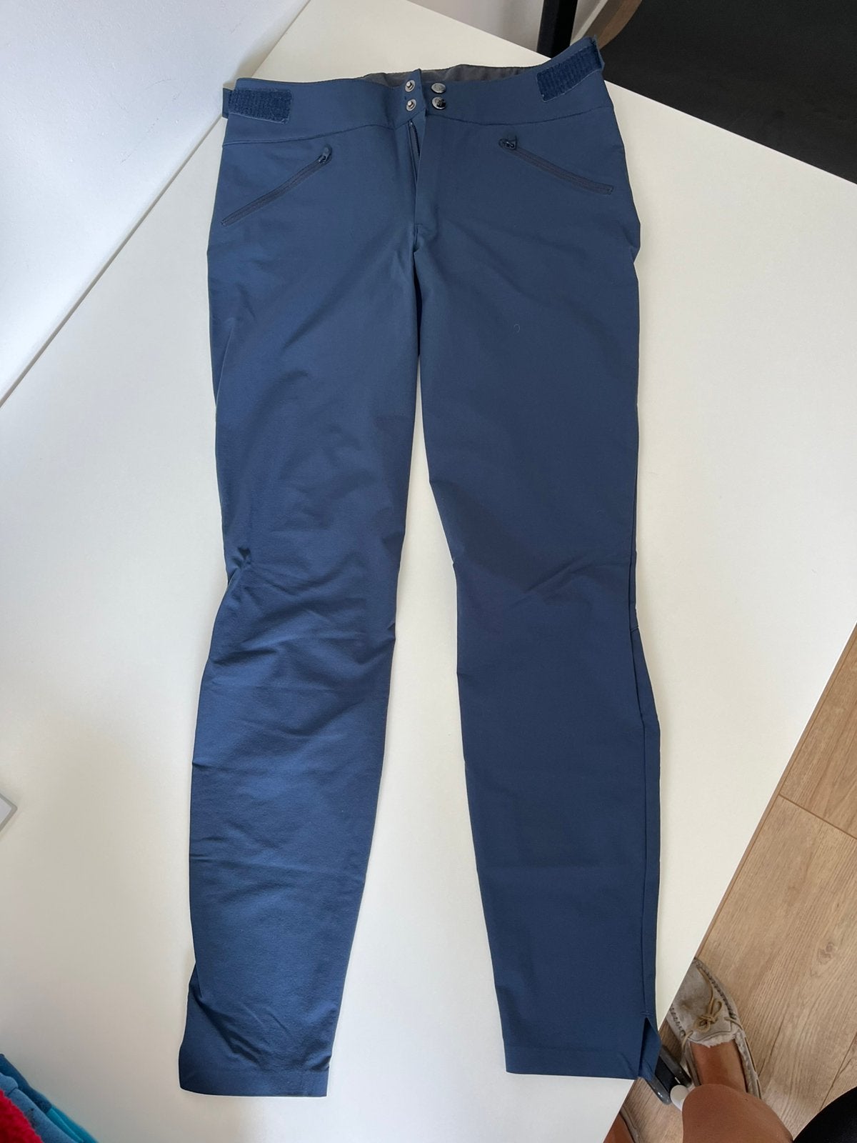 Norrøna Falketind flex1 slim pants - NIEUW - maat S, Blauw, Nieuw, Ophalen of Verzenden, Maat 36 (S)