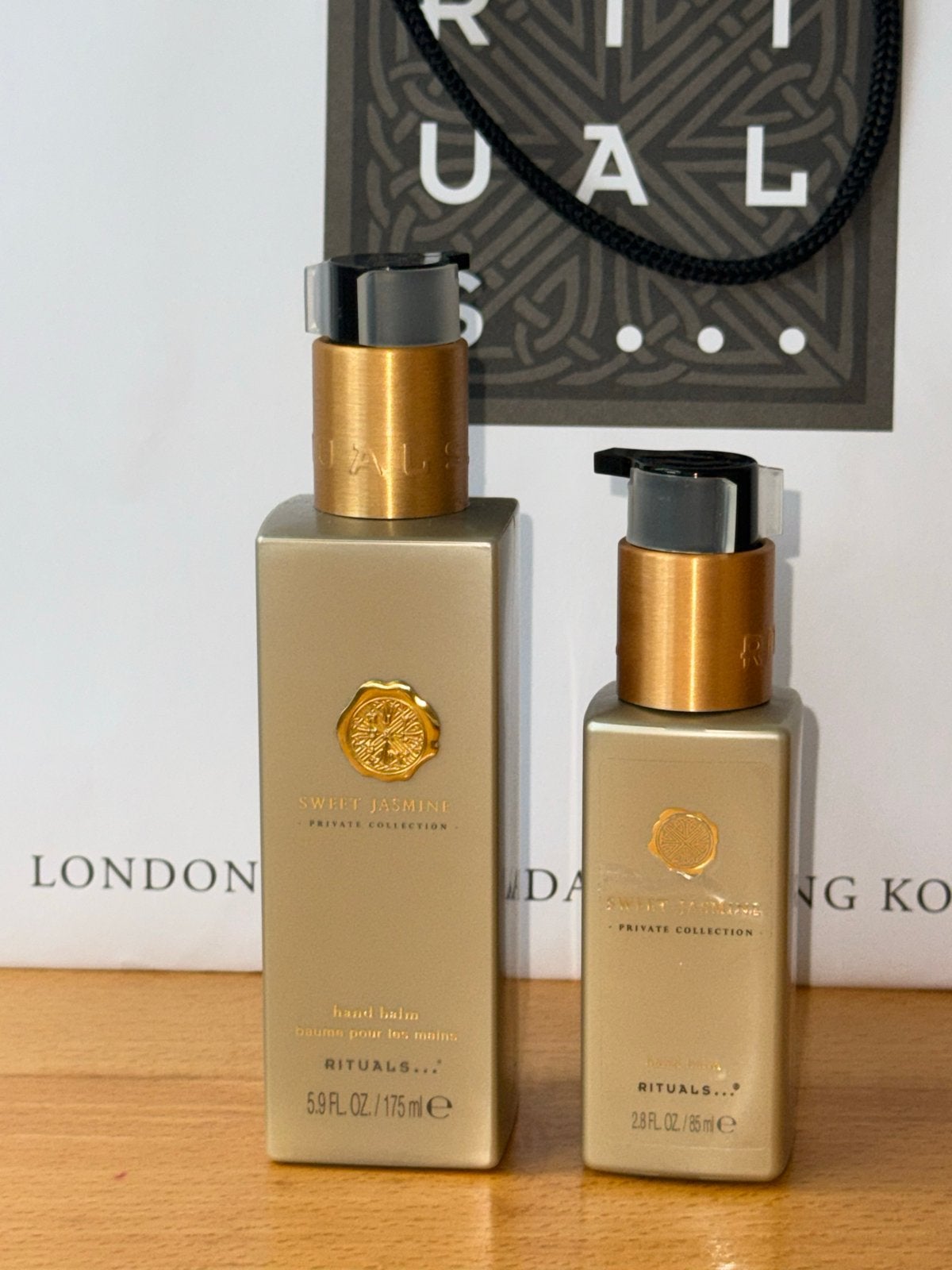 Rituals Sweet Jasmine Hand Balm & Hand Lotion Set, Sieraden, Tassen en Uiterlijk, Ophalen of Verzenden, Nieuw, Bodylotion, Crème of Olie