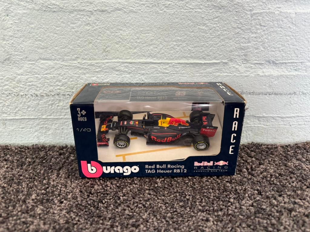 Max verstappen RB12 model burago 1:43, Hobby en Vrije tijd, Modelauto's | 1:43, Ophalen of Verzenden, Zo goed als nieuw, Auto