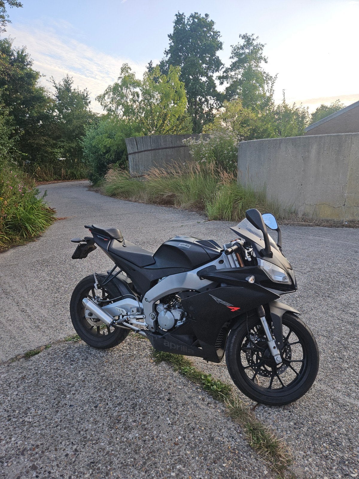aprilia rs4 50 2018, 6 versnellingen, Maximaal 45 km/u, Ophalen of Verzenden, Zo goed als nieuw
