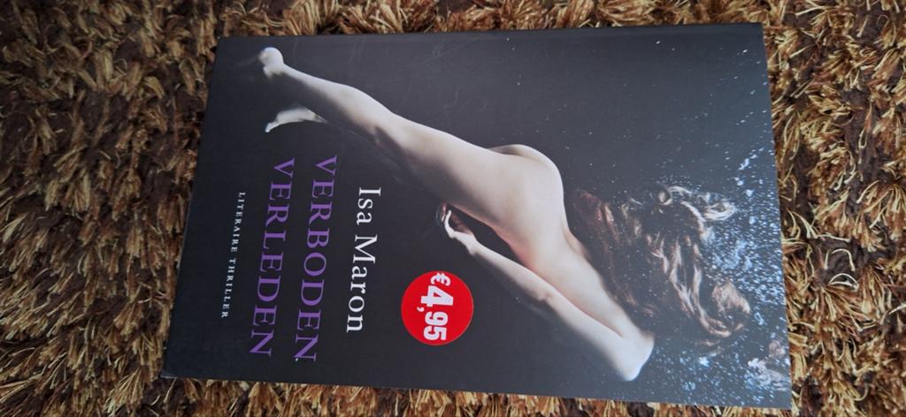 Verboden Verleden - Isa Maron (Literaire thriller), Ophalen of Verzenden, Gelezen, Isa Maron