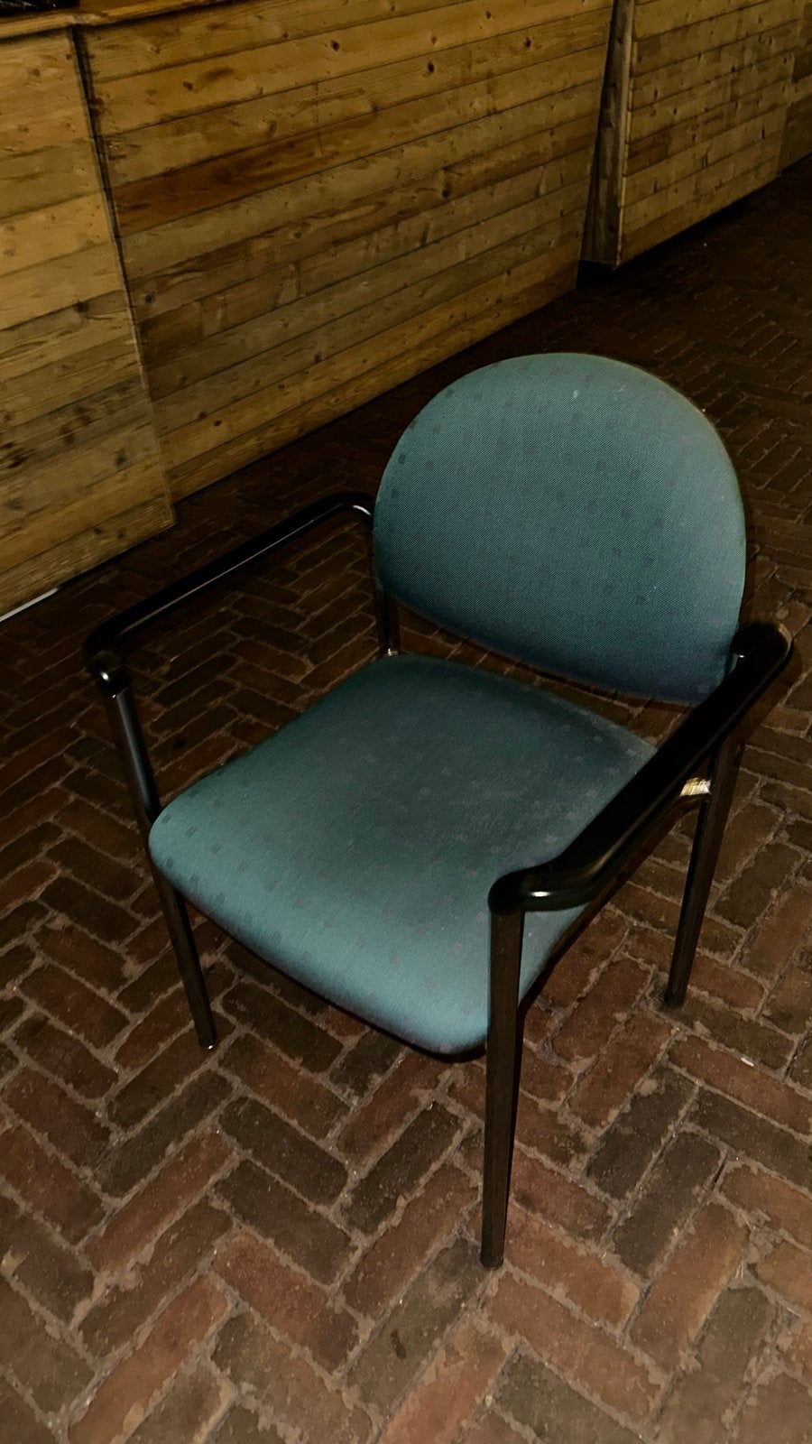 Groene stoelen - Partij van 150 stuks, Huis en Inrichting, Stoelen, Ophalen, Gebruikt, Overige kleuren, Stof