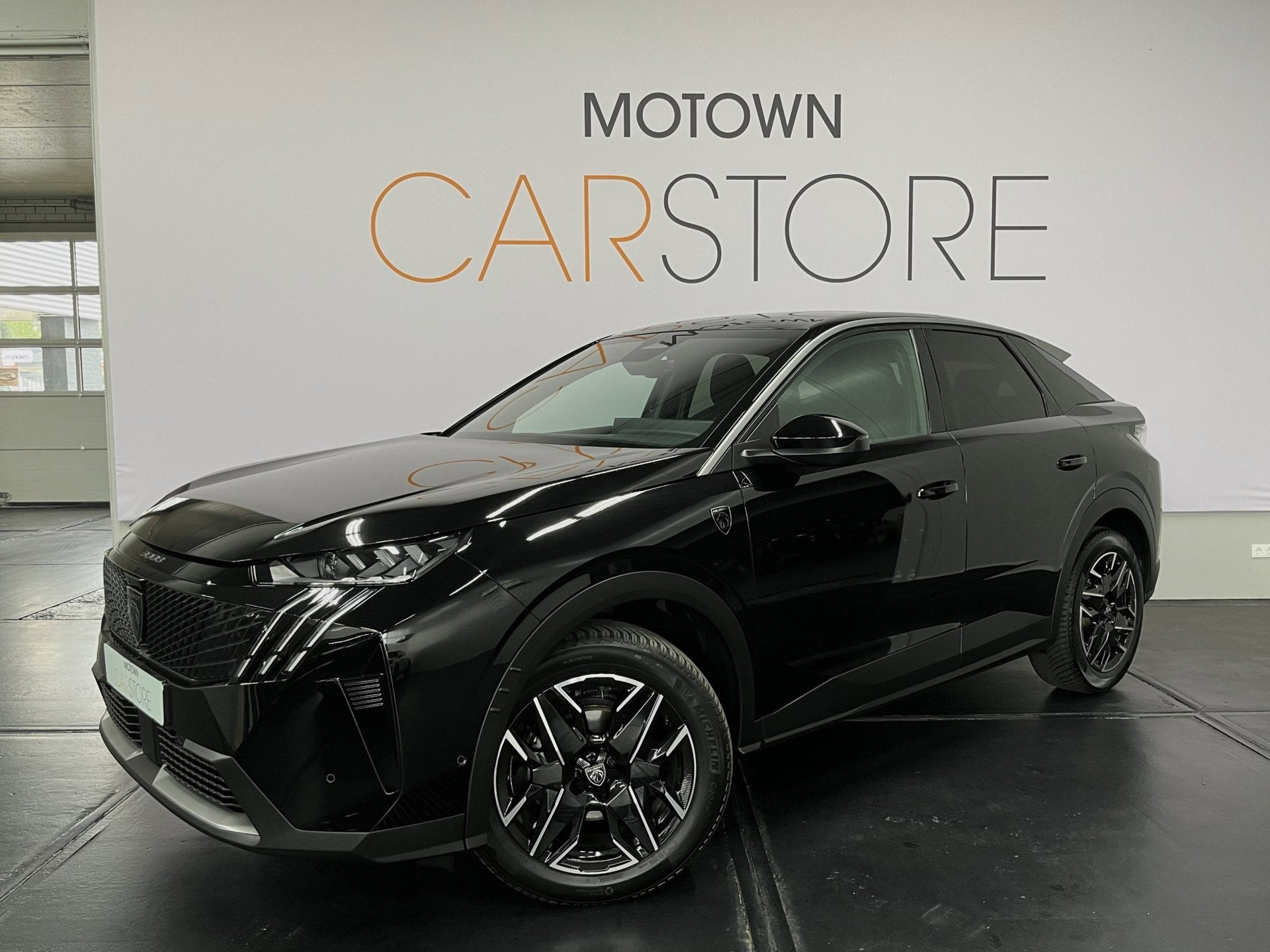 Peugeot 3008 1.2 HYbrid 145e GT Line Massage Stoelen 360 Cam, Automaat, 145 pk, Gebruikt, Zwart