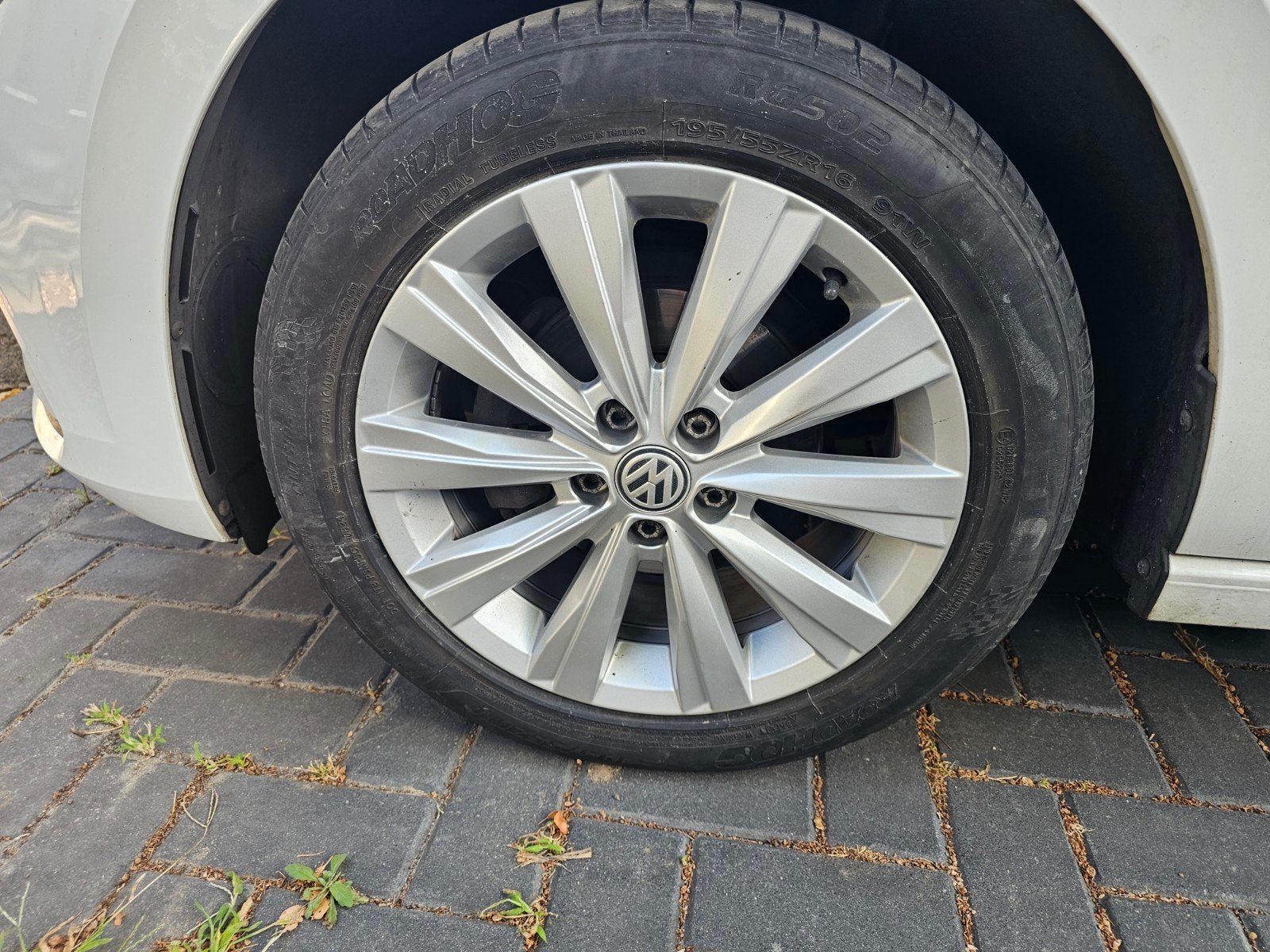 Vw.Polo Origineel 16 inch LAAS MINAS velgen met banden
Volks, Ophalen