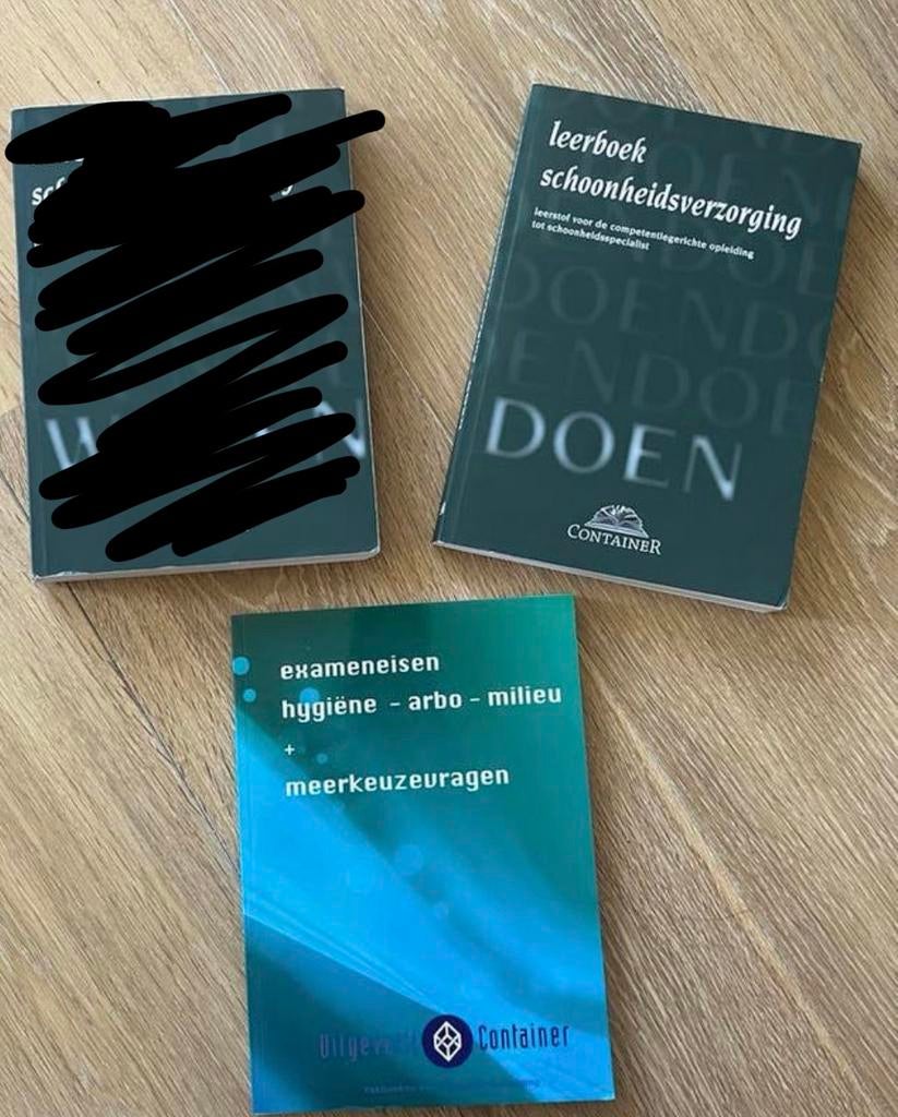 Studieboeken schoonheidsverzorging, Boeken, Ophalen of Verzenden, Beta, Zo goed als nieuw, MBO