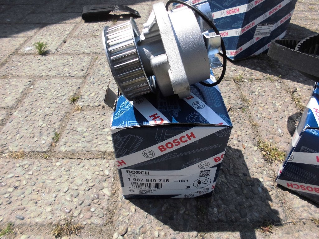 distributie kit met waterpomp, Ophalen, Nieuw, Audi