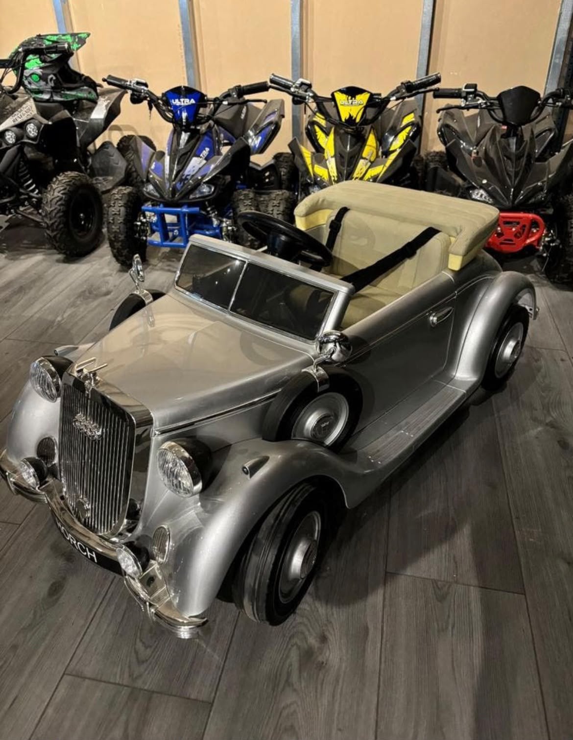 ‼️Nieuw‼️ Audi Horch 1938 2x120W 24V 7Ah Kinderauto op Accu, Audi, Nieuw, Info@roadmax.nl, Dr.Nolenslaan 157E 6136GM Sittard