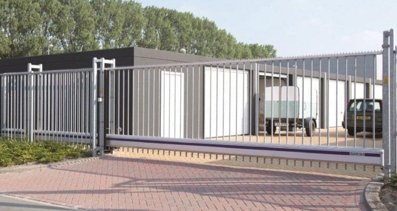 HERAS schuifpoort schuifhek 12,40 mtr. lang, 9 mtr. doorgang, Ophalen, Schuifpoort, Aluminium, Zo goed als nieuw