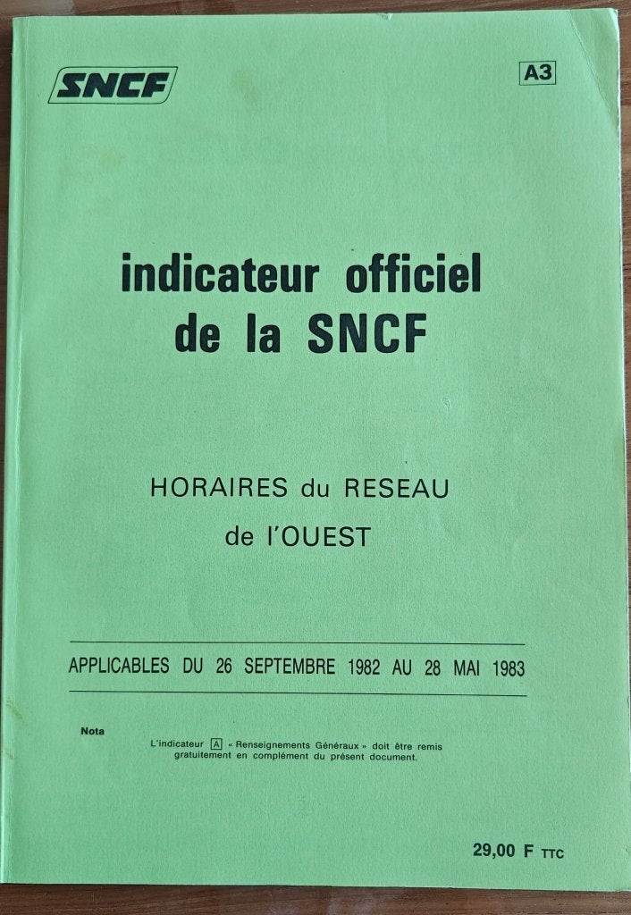 SNCF Indicateur Officiel A3 Reseau Ouest hiver 1982-83, Verzamelen, Ophalen of Verzenden, Gebruikt, Trein, Boek of Tijdschrift