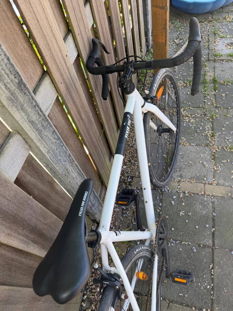 Witte Fixie Inc. Floater Urban Bike (Aluminium - Maat 53 / M, Gebruikt, Ophalen, Overige merken, Minder dan 10 versnellingen