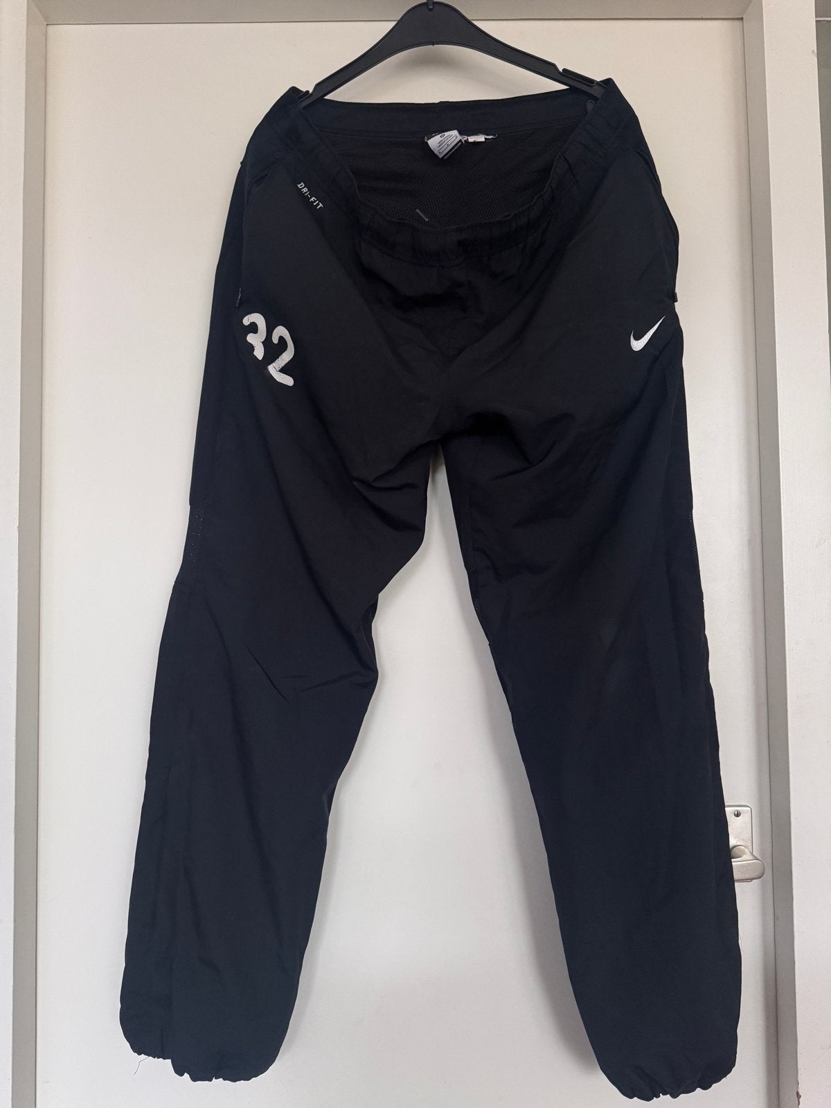 Nike Dri-FIT Trainingsbroek Zwart Maat M, Fitness, Zwart, Gedragen, Verzenden