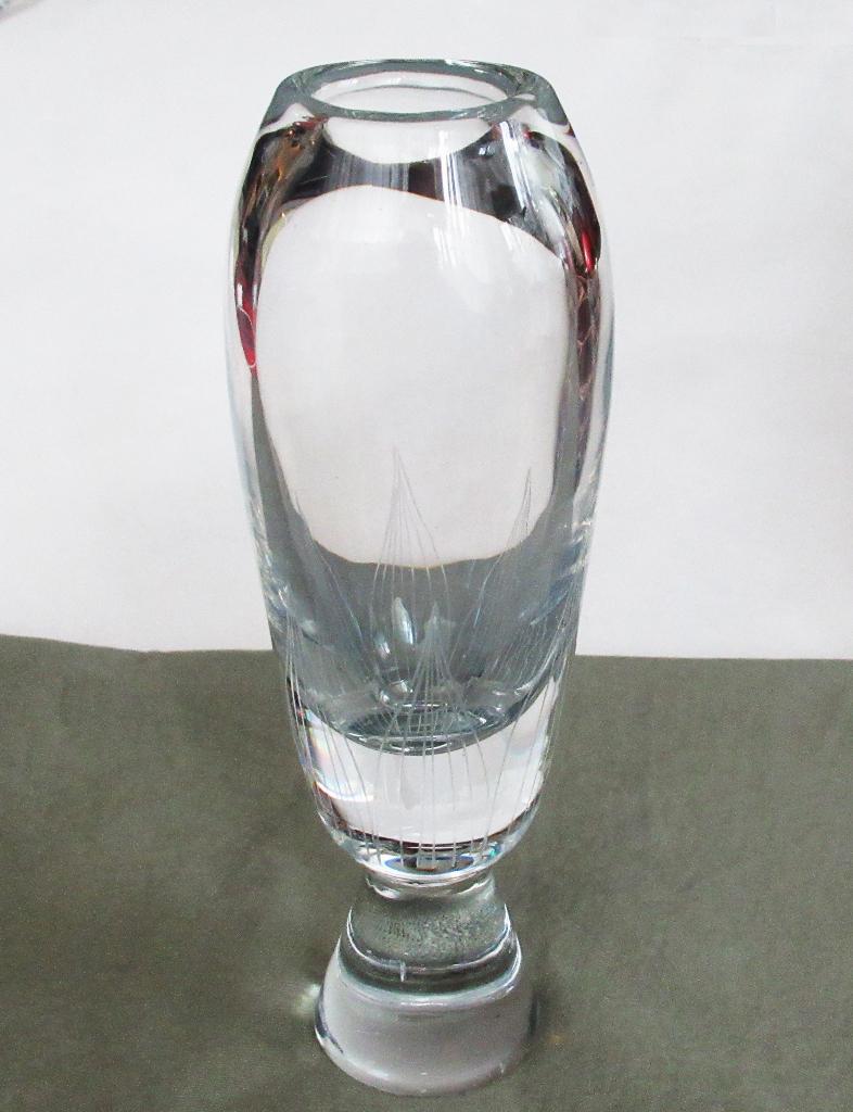 Johansfors Zweeds art glas, geëtste kristallen vaas van '70., Antiek en Kunst, Ophalen of Verzenden