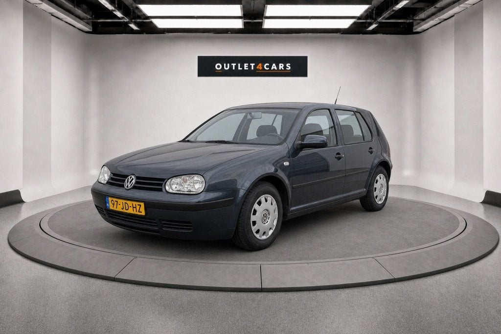 Volkswagen Golf 1.6 Comfortline (bj 2002, automaat), Auto's, Automaat, Gebruikt, 4 cilinders, Blauw