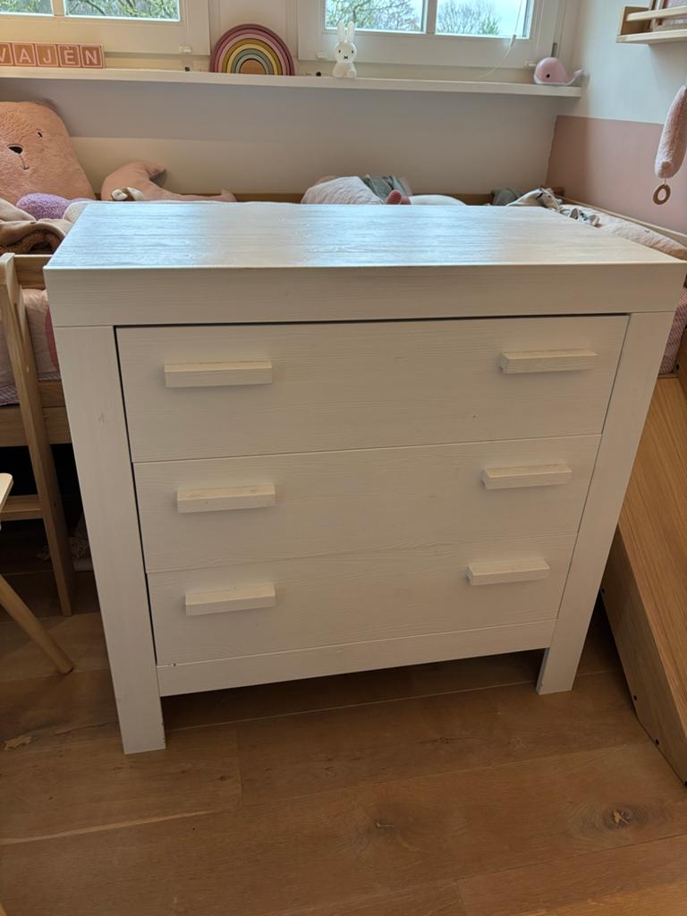 Woood commode kast wit, Kinderen en Baby's, Kinderkamer | Commodes en Kasten, Ophalen, Gebruikt, 50 tot 70 cm, 75 tot 100 cm