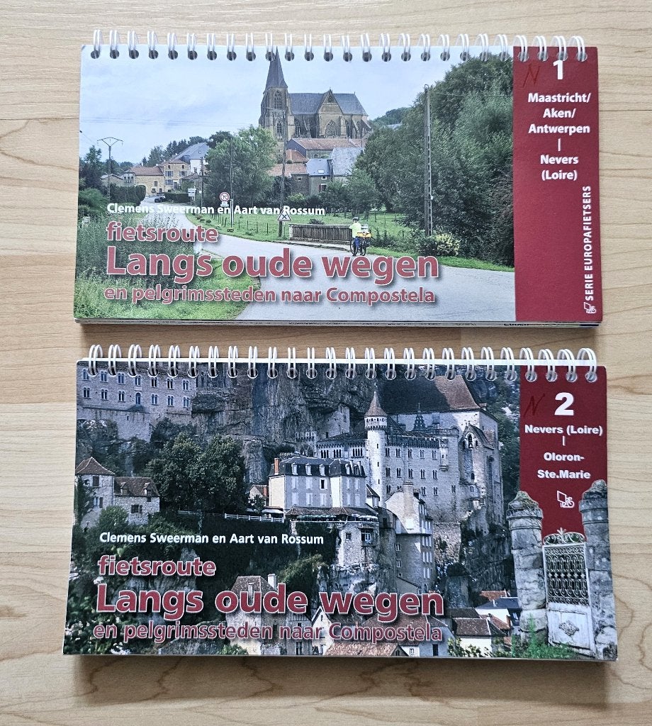 Fietsroute gids Langs oude wegen, Overige merken, Fiets- of Wandelgids, Europa, Ophalen of Verzenden