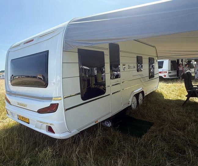 Luxe Tabbert Bellini  2021 met rond zit en fransbed, Rondzit, Tabbert, Schokbreker, Particulier