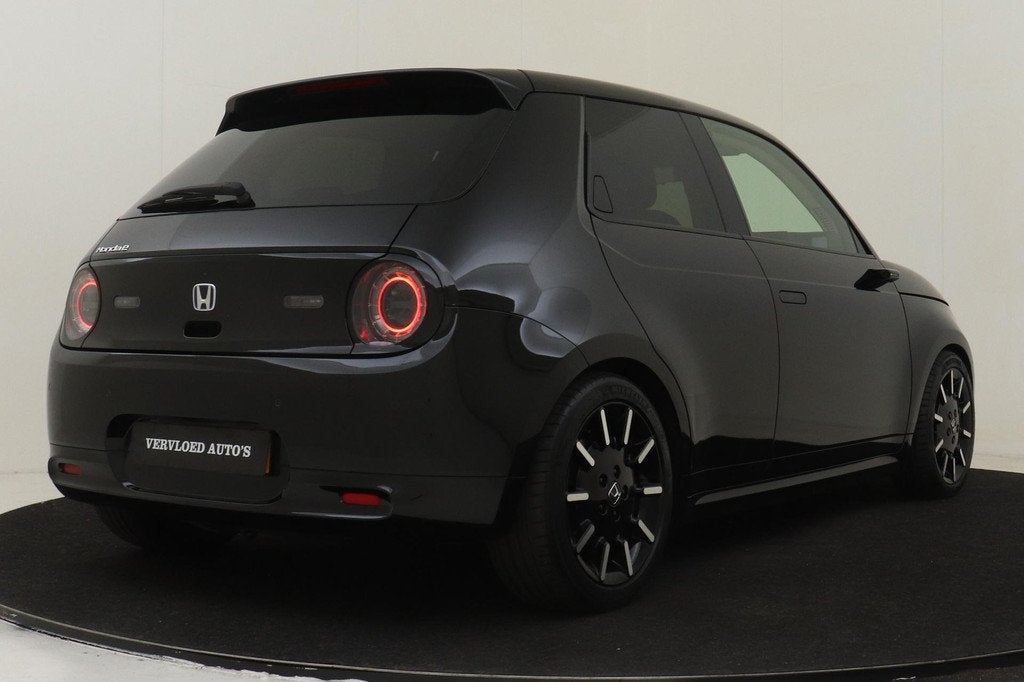 HONDA E ADVANCE 17" -PANO.DAK|360°CAM|ADAP.CRUISE|KEYLESS|S, Auto's, Automaat, Gebruikt, 4 stoelen, Zwart