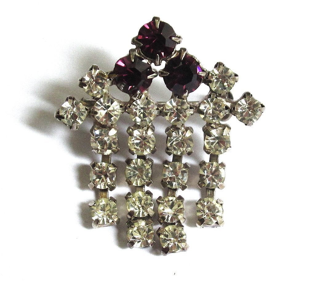 Oude broche met heldere kristallen van de 60 jaren., Ophalen of Verzenden, Overige materialen, Broche
