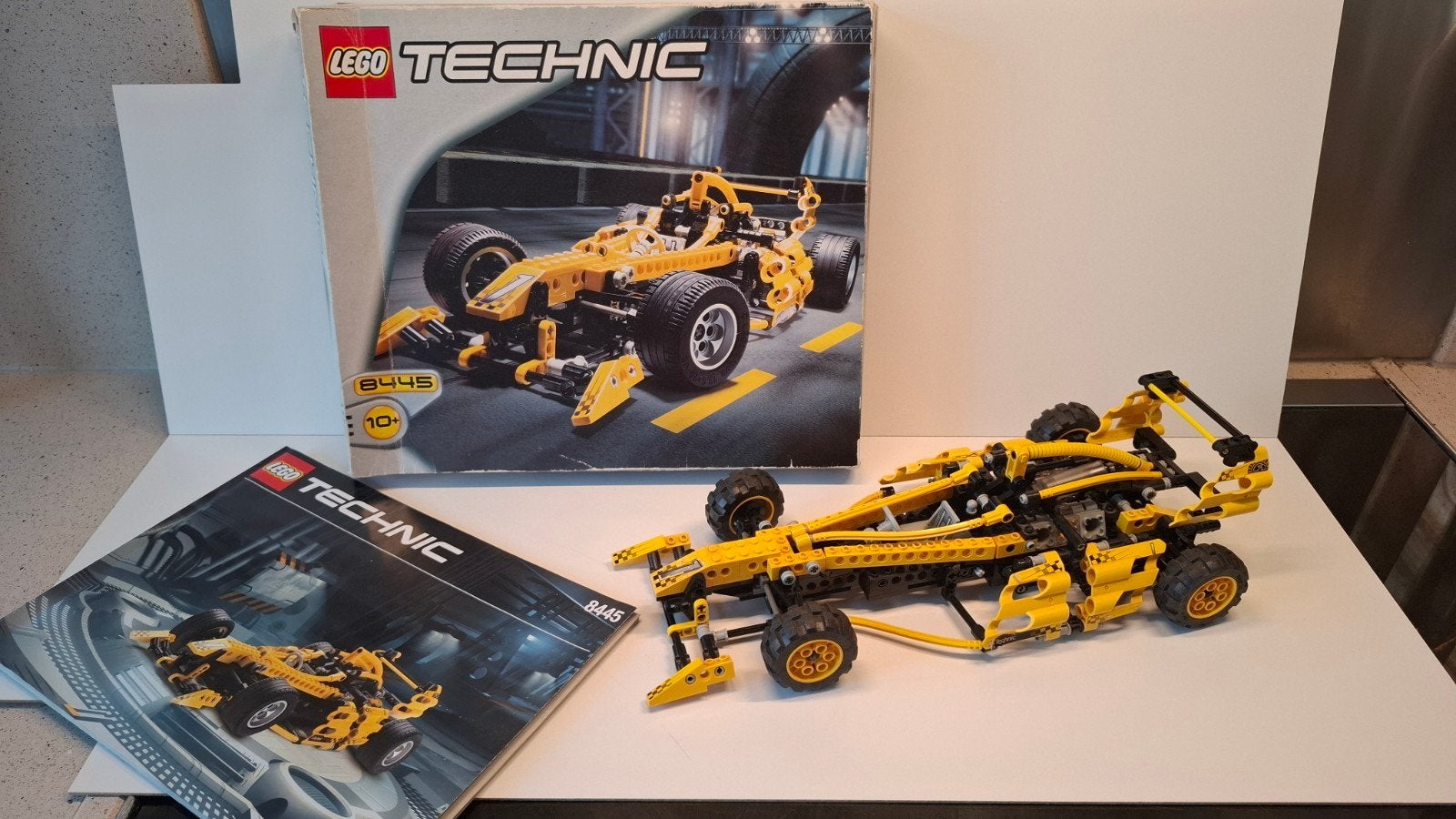 LEGO Technic 8445 Formule 1 Raceauto - Compleet met doos, Ophalen of Verzenden, Gebruikt, Overige merken