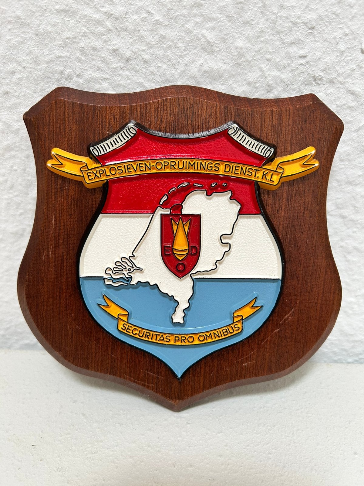Wapenschild EOD, Verzamelen, Militaria | Algemeen, Ophalen of Verzenden, Landmacht, Nederland, Embleem of Badge