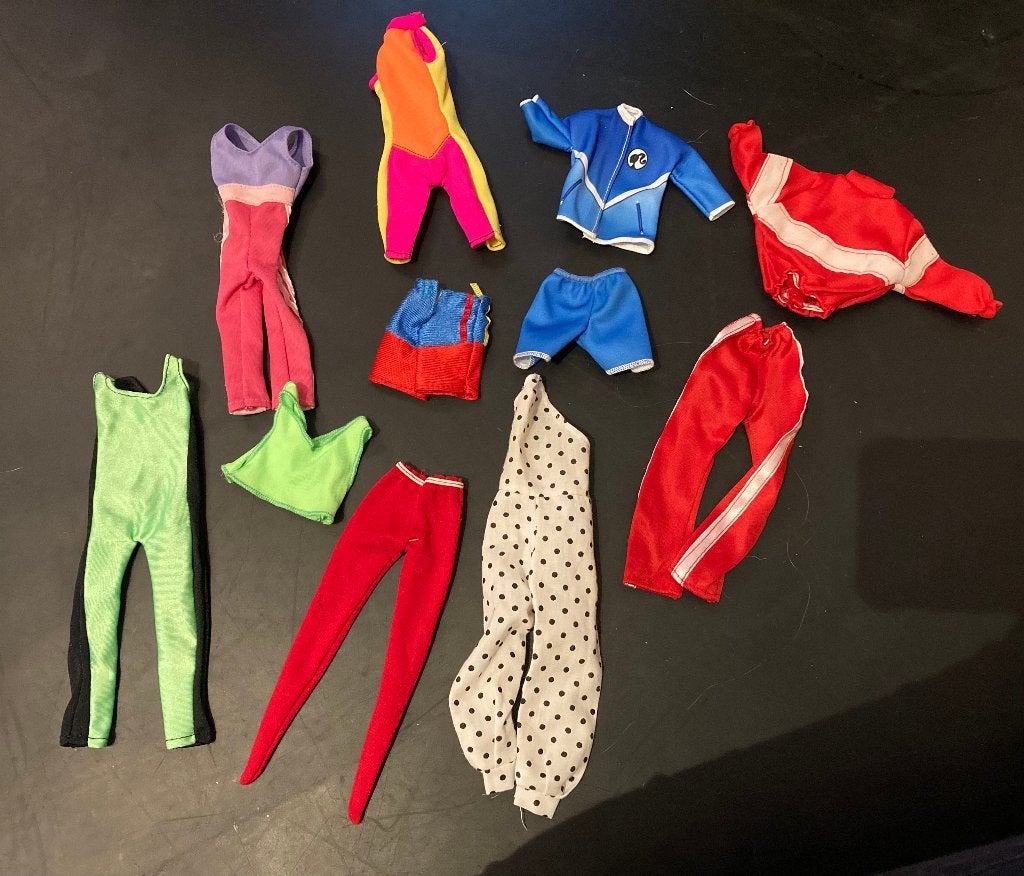Retro vintage sportkleding Barbiekleding Sindy Fleur Barbie, Ophalen of Verzenden, Zo goed als nieuw, Kleertjes