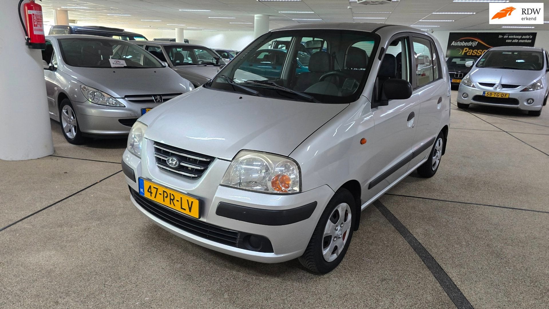 Hyundai Atos 1.1i Active Nieuwe Apk!, Auto's, Hyundai, Voorwielaandrijving, Gebruikt, 31 €/maand, 4 cilinders