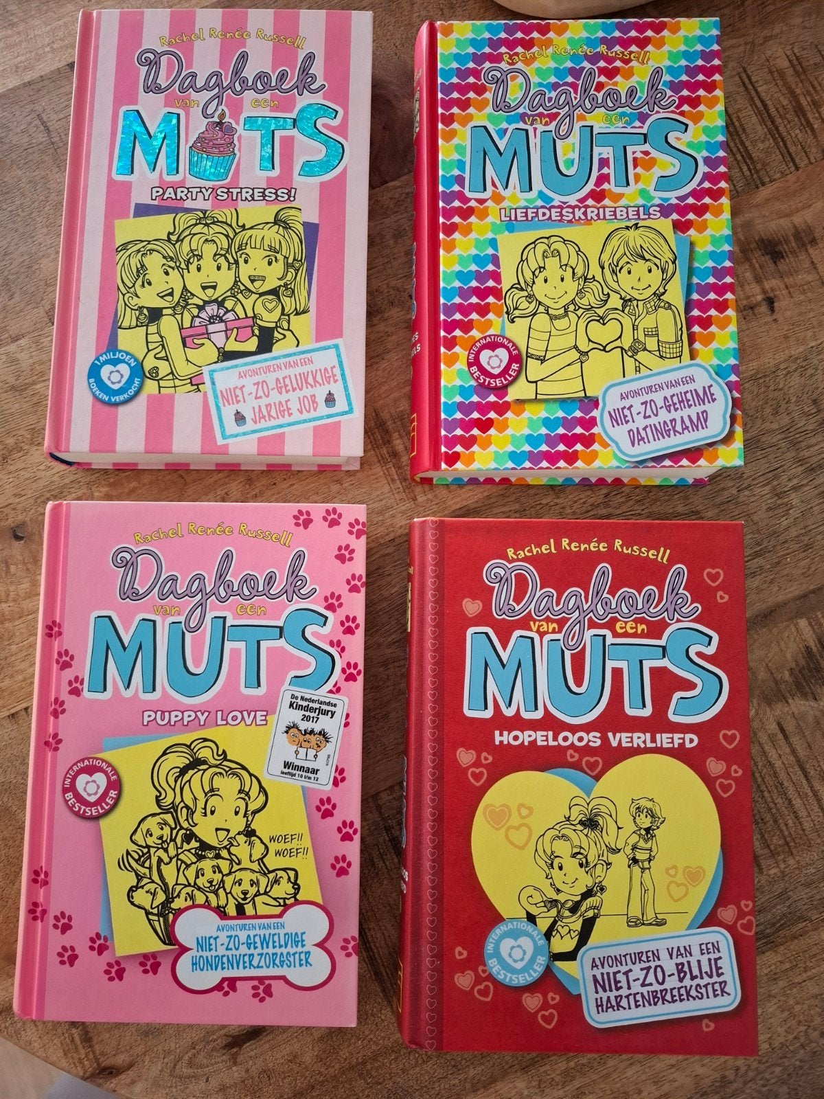 Dagboek van een Muts - 4 delen, Boeken, Ophalen, Zo goed als nieuw, Rachel Renée Russell, Fictie