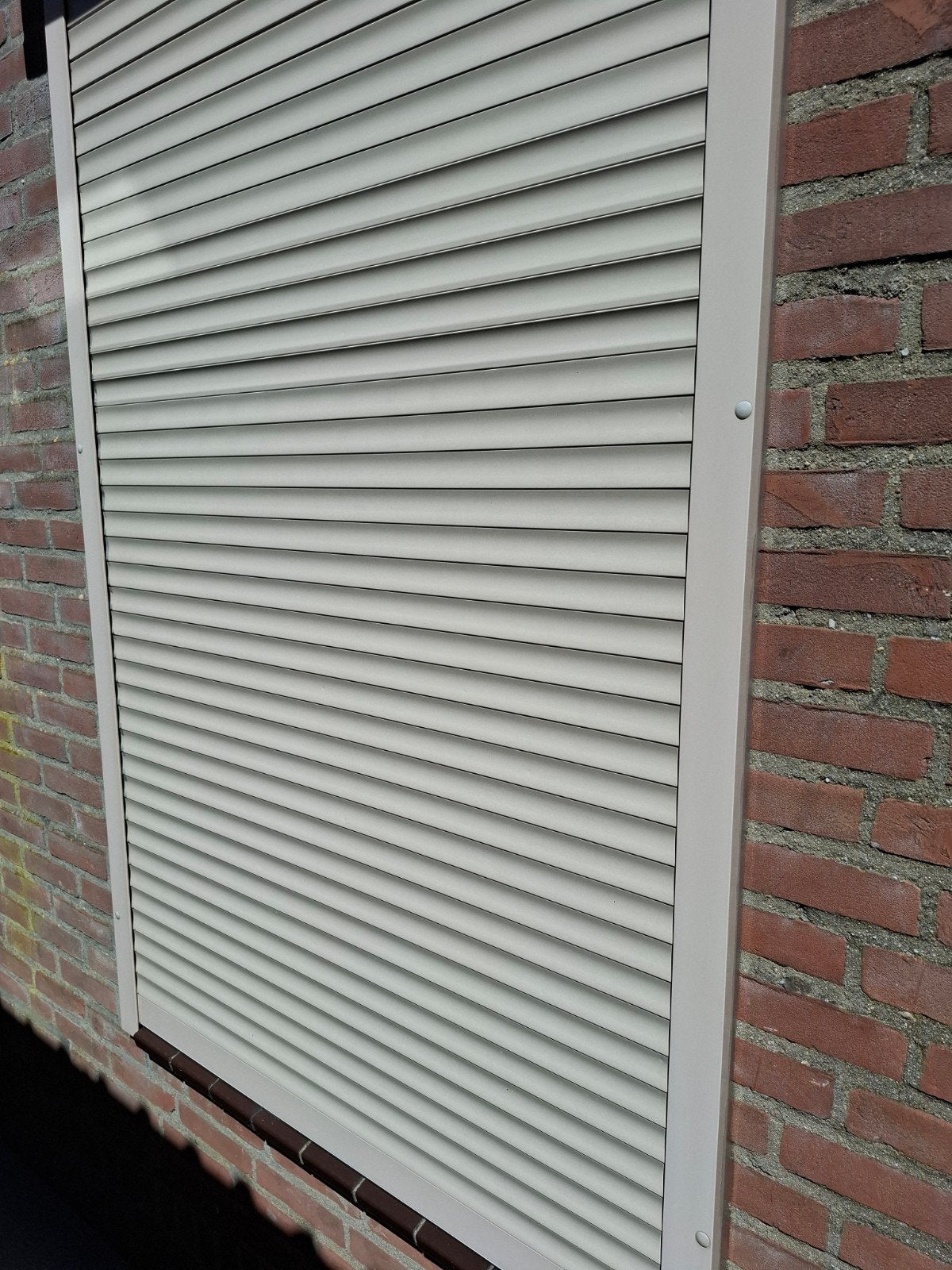 rolluik beige gezocht, Doe-het-zelf en Verbouw, Rolluiken, Ophalen of Verzenden