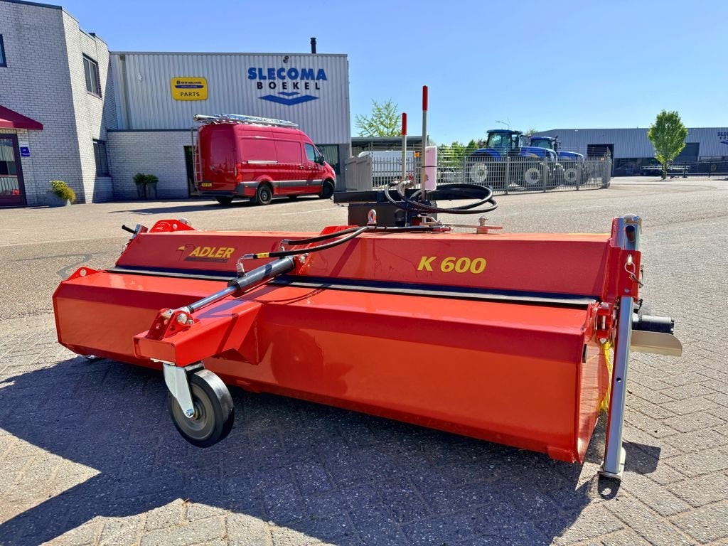 Adler K600-240 Veegmachine