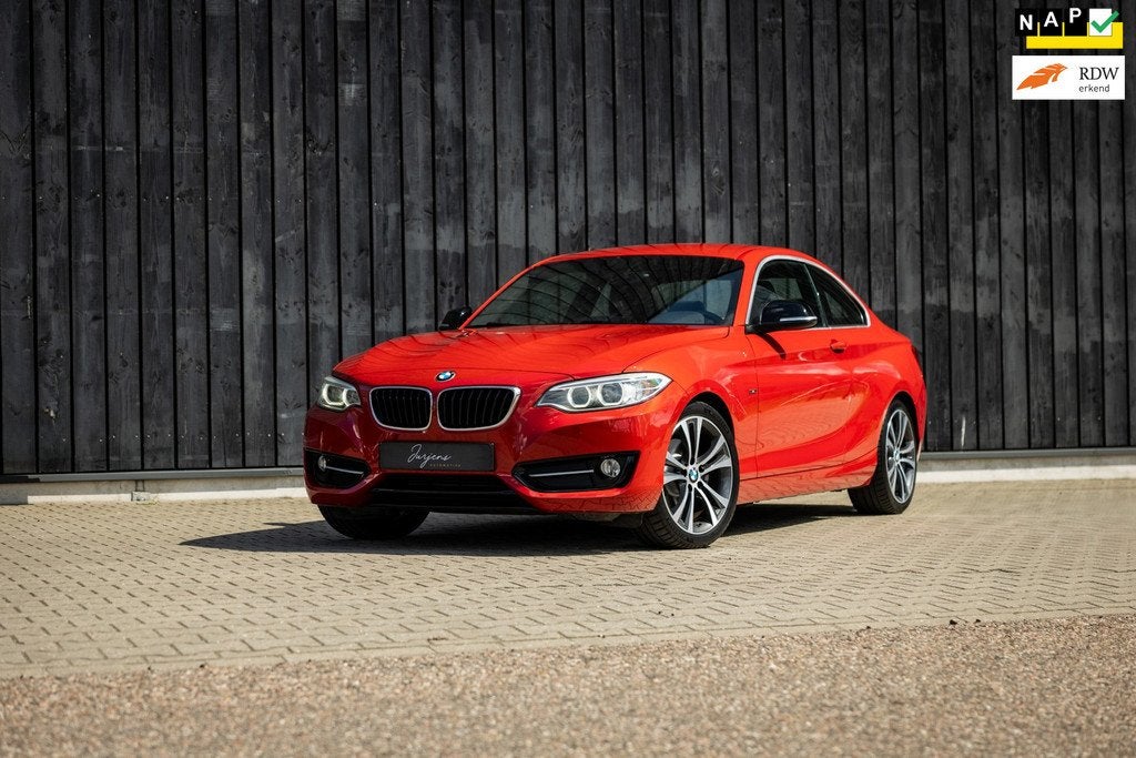 BMW 2-serie Coupé 220i Executive AUT-8 (184pk) Orig NL | 1e, Automaat, Gebruikt, 4 cilinders, 4 stoelen