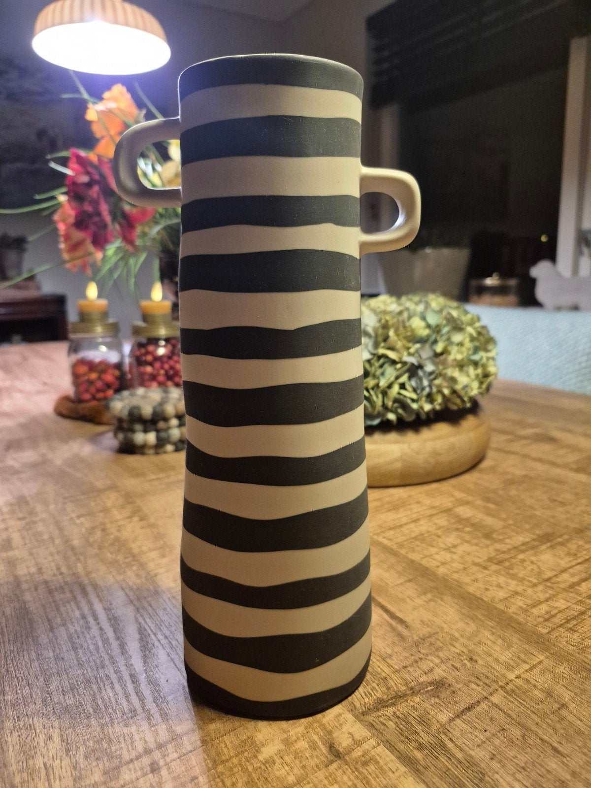 Vaas met strepen en handvatten - 30 cm, Meerkleurig, Met handvat, Nieuw, Ophalen of Verzenden