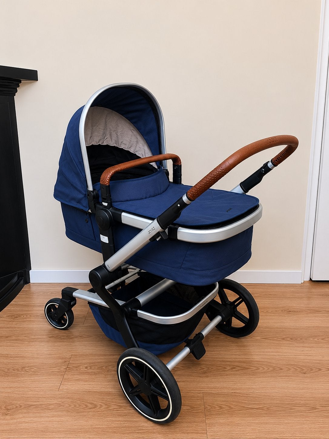 Navy Blue Joolz Day +  2-in-1 Kinderwagen, Kinderen en Baby's, Kinderwagens en Combinaties, Zo goed als nieuw, Verstelbare duwstang